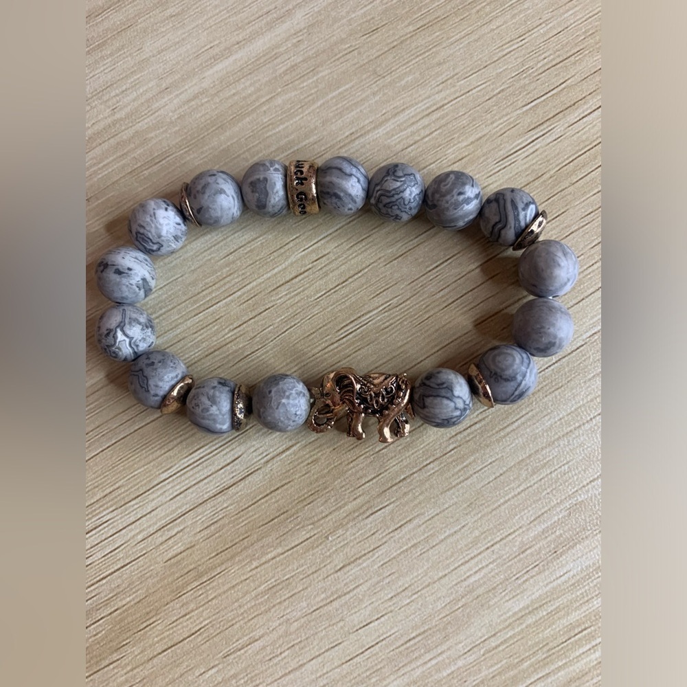 Preloved Crystal Elephant Bracelet